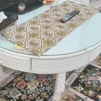 میز گرد با چهار کشوی کاربردی