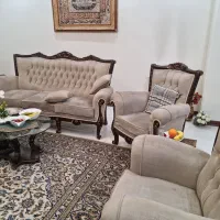 یک دست کامل مبل ۹ نفره و میز ناهارخوری ۸ نفره