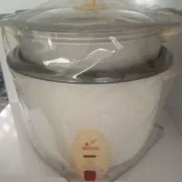پلوپز وآبمیوه گیری سه کاره بدون مشکل تست|آبمیوه‌گیر و آب‌مرکبات‌گیر|اسفراین, |دیوار