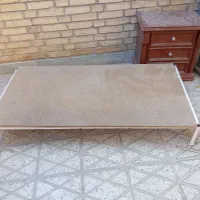 میز چوب با پایه های اهنی|میز و صندلی غذاخوری|نجف‌آباد, کشاورز|دیوار