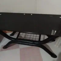 زیر تلویزیون یامیزآهنی