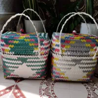 تسمه بافی،ساک خریدنوزاد،پیکنیک،باکس لباس،نظم دهنده|صنایع دستی و سایر لوازم تزئینی|رشت, بازار|دیوار