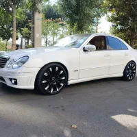بنز W211