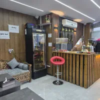 استخدام ، خانم جهت شراکت کاری در کافه شاب خانوادگی