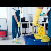 تمیز کاری لکه گیری و جابجایی وسایل  انجام می‌شود