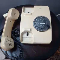 تلفن چرخشی قدیمی آلمانی|کلکسیون اشیاء عتیقه|ری, دیلمان|دیوار