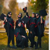 عکاسی فارغ تحصیلی