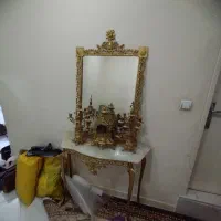 آینه و شمعدان برنجی