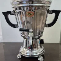 سماور برقی ۴ لیتری( مولن رژ) تمیز