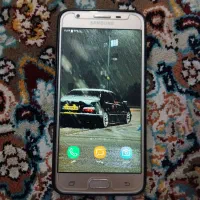 یک عدد گوشی سامسونگ J5