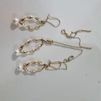 200مقطوع بالای تابلو