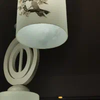 لوستر آشپزخانه فقط ی حبابش ترک خورده چسب زدم