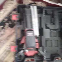 پیکوربنزینی|ابزارآلات|ارزوئیه, |دیوار