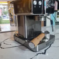 دستگاه‌‌قهوه‌سازلواک