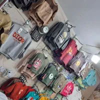 فروشنده خانم