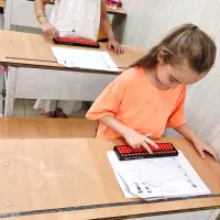 دعوت به همکاری از خانم در تبریز (شغل دبیری)