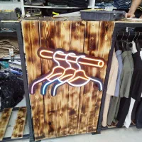 برقکار.نصب لاینر.ایفون.رفع اتصالی .دوربین مداربسته|خدمات پیشه و مهارت|اصفهان, باغ نگاره|دیوار