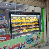 خانم جهت کار در آبمیوه فروشی