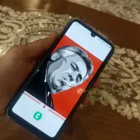 گوشی a32 ۴g کاملا سلامت