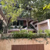 ۳۵۰ متر بنای تریبلکس با دید مشجر و رودخانه