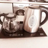 سرخ کن چای ساز پارچ و لیوان