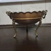 ظرف پذیرایی مسی پایه بلند