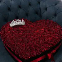 گل های رز روبانی