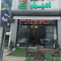 نیرو کار در رستوران