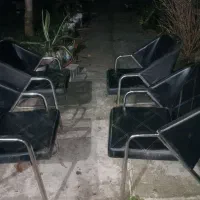 ۴ عدد صندلی چرمی پایه استیل فوری