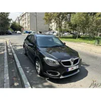 برلیانس کراس موتور بزرگ 1650