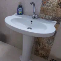 روشویی سالم به همراه شیر روشویی