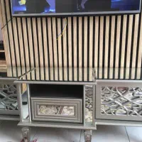 میز تی وی آینه ای