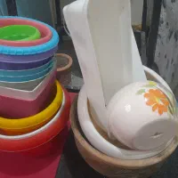 تعدادی گلدان