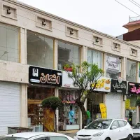 مغازه بامالکیت نوساز بلوار ضیابری یک نزدیک لاکانی|فروش مغازه و غرفه|رشت, لاکانی|دیوار