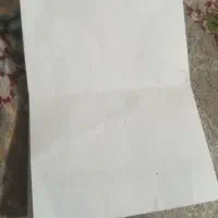 کیف گم کردم قهوه ای هستش رمز دار هس کسی پیدا کرد