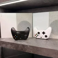 کنسول بازی Xbox one s در تعداد همراه پکیج بازی|کنسول، بازی ویدئویی و آنلاین|اصفهان, مفتح|دیوار