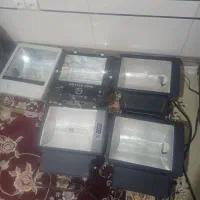 نورافکن ۴۰۰وات