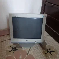 مانیتور   اسپیکر