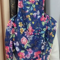 روسری گلدار