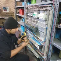 انجام کلیه پروژه برق صنعتی و ساختمانی(کلی و جزیی)
