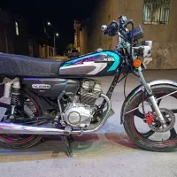 هوندا 200متین