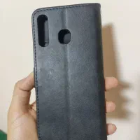 قاب گوشی از نوع کتابی