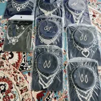 نیم ست نگین دار