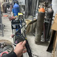 خدمات فلز کاری. قلاویز کاری. جوش ارگون نقطه جوش و.|خدمات پیشه و مهارت|پردیس, شهرک صنعتی کمرد|دیوار