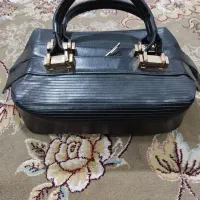 یک عدد کیف مجلسی مدل چمدانی