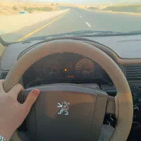 ب یک نفر راننده برای نیسان