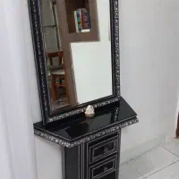 کنسول و آینه