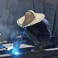 جوشکاری سیار حتی یک خال جوش