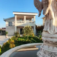 لوکس،سند‌دار،280 بنا،اعیان‌نشین