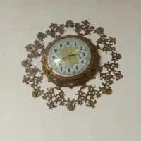 ساعت دیواری برزه